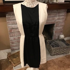 Alice + Olivia black & white dress sz L